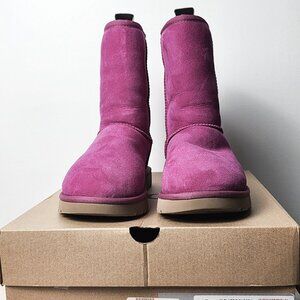 Genuine Pink Ugg Classic Short Shearling Lined Boot